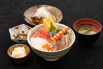 水曜限定 海鮮丼